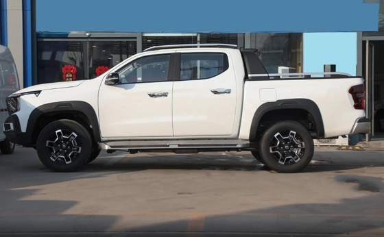 REEV CHANGAN Hunter 2024 Cavalier Pilot Dual Motor 4WD Box Standard Pickup di medie dimensioni