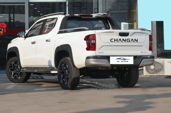 REEV CHANGAN Hunter 2024 Cavalier Pilot Dual Motor 4WD Box Standard Pickup di medie dimensioni