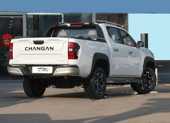 REEV CHANGAN Hunter 2024 Cavalier Pilot Dual Motor 4WD Box Standard Pickup di medie dimensioni