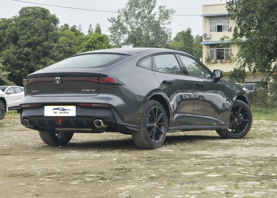 CHANGAN UNI-V ver. Auto compatta 1.5T 188 CV L4 5 porte, 5 posti, berlina, 7 marce, doppia frizione DCT