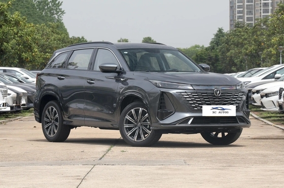 Chongqing CHANGAN CS75 PLUS SUV compatto a benzina 2023 3a generazione Versione Deluxe automatica 1.5T 188hp L4 faro a LED