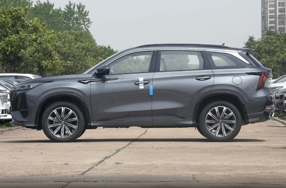 Chongqing CHANGAN CS75 PLUS SUV compatto a benzina 2023 3a generazione Versione Deluxe automatica 1.5T 188hp L4 faro a LED