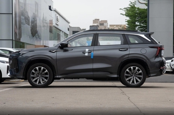 Versione automatica esaltata 1.5T 188hp L4 SUV compatto a benzina CHANGAN CS75 PLUS 2023 3a generazione