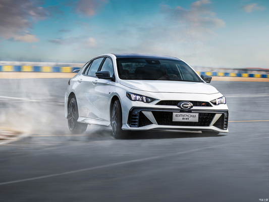 Trumpchi Empow berlina da 1,5 t con sistema di sterzo elettrico e potenza massima di 200-250 PS