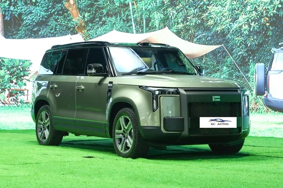 Prova il futuro della guida con ROX 01 REEV 2023 AWD 6 posti SUV medio