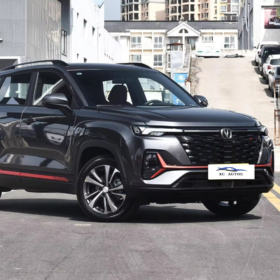 Changan CS 35 PLUS SUV compatto a 5 porte a 5 posti con volante multifunzione