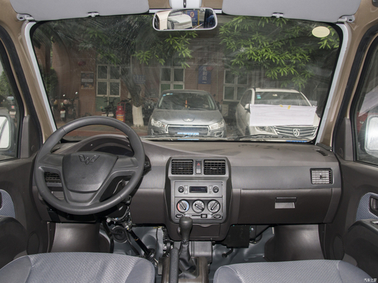 Furgone a benzina Wuling Rongguang con ABS e regolazione manuale del sedile del copilota