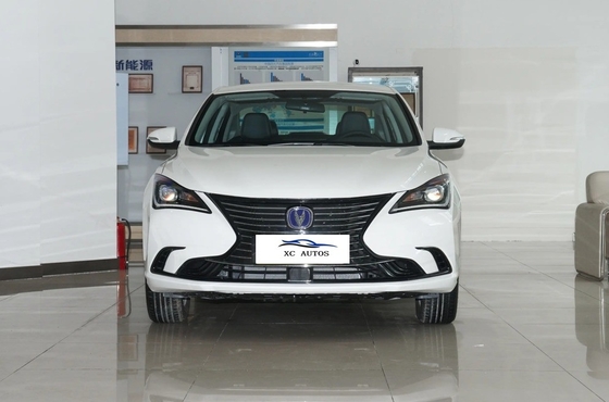 2024 Chongqing Made In Eado EV460 Zhixing versione taxi Fosfato di ferro di litio 205/60 R16