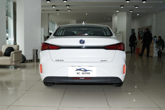 2024 Chongqing Made In Eado EV460 Zhixing versione taxi Fosfato di ferro di litio 205/60 R16