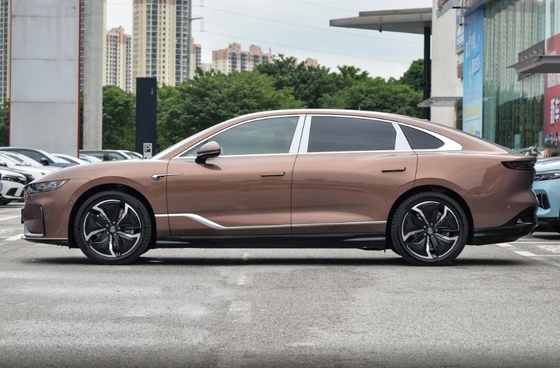 Sistema di sterzo elettrico SUV di medie dimensioni con 730 km di lunghezza Voyah Zhuiguang 2023ver