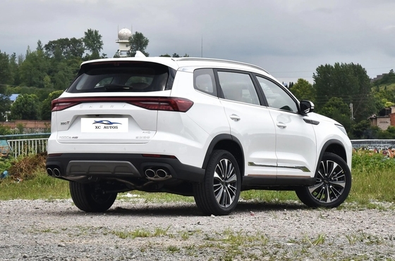 Sedie in pelle Euro IV Standard di emissioni TIGGO 8 SUV medio 2024 Champion 390T 4WD Peak 7 posti auto a benzina