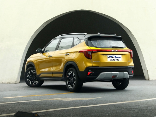 Kia Seltos 2023 SUV con cambio a doppia frizione a 7 velocità e sospensione posteriore a fascio di torsione