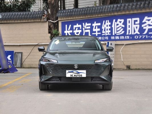 Changan Yida Sport Car 2023 AWD Auto usata a benzina con volante multifunzione