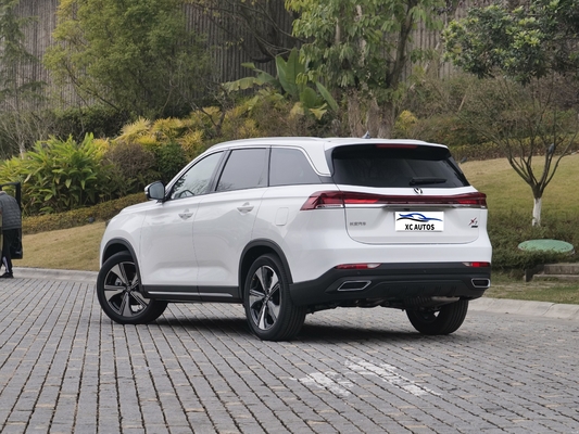 2024 Changan X7 Plus 1.5T Smart SUV a doppia frizione con 5 posti