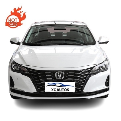 Compatta 2022 Changan Ruicheng CC 1.4T DCT Sedan con sospensione anteriore Macpherson