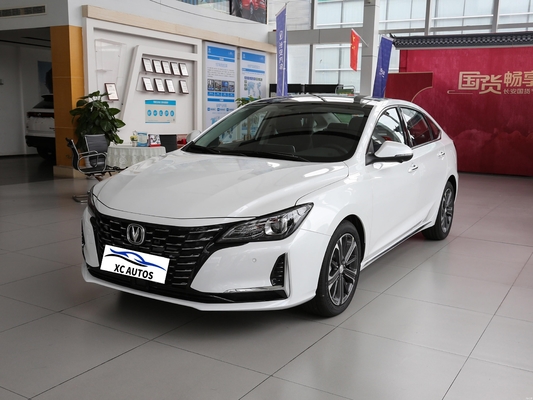 Compatta 2022 Changan Ruicheng CC 1.4T DCT Sedan con sospensione anteriore Macpherson