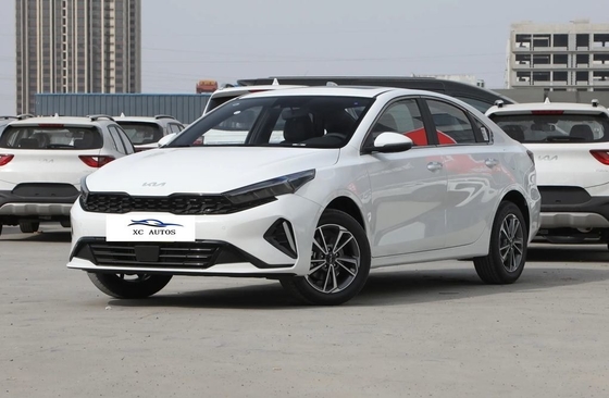 KIA K3 2015 Accessori per auto convenienti con regolazione del sedile del co-pilota elettrico