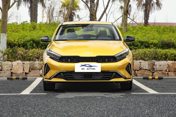 2024 Importazione KIA K3 Sedan Auto 360° Camera posteriore Alta velocità Gas e sedile in pelle Materiale