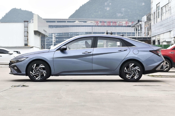 144NM Torque Gas/Benzina Hyundai Elantra a sterzo sinistro Auto manuali per l'acquisto online