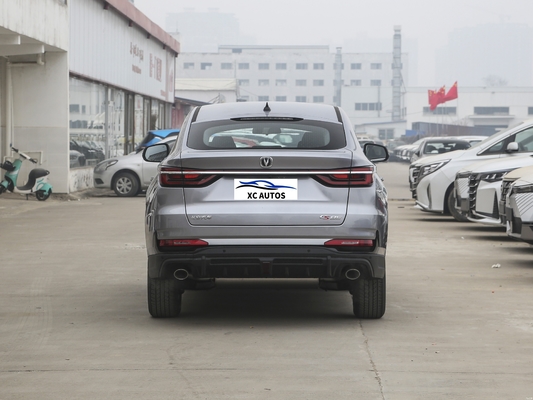 Auto a benzina Veicolo a gas 1.5T 2WD 5 posti SUV Changan CS85 Coupe Fast Shipping Far Light LED