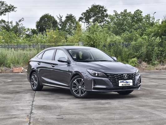 Changan RAETON CC Luxury Compact Car 1.5DCT 7 velocità berlina con sistema di sterzo elettrico