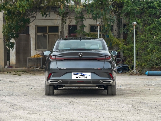 2023 Turbo 5 posti Changan Yida Sedan ODM Sport Automatico Buone condizioni ESC incluso