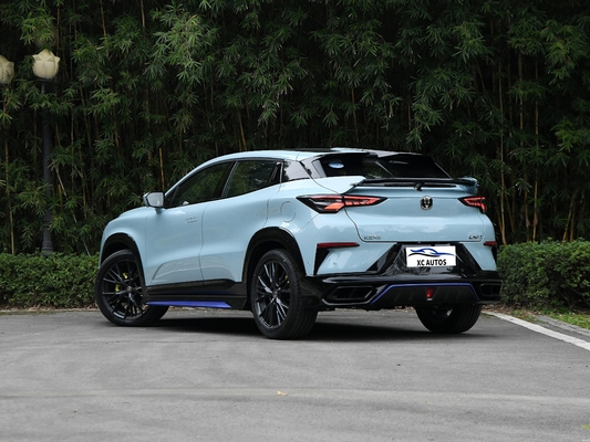 Changan UNI-T 1.5T Awd SUV a benzina con faro a LED e passo tra le ruote 2500-3000 mm