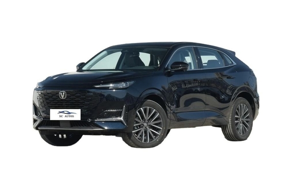 2023 Changan UNI-K Hybrid SUV Luxe Modello con tetto panoramico e manuale della benzina