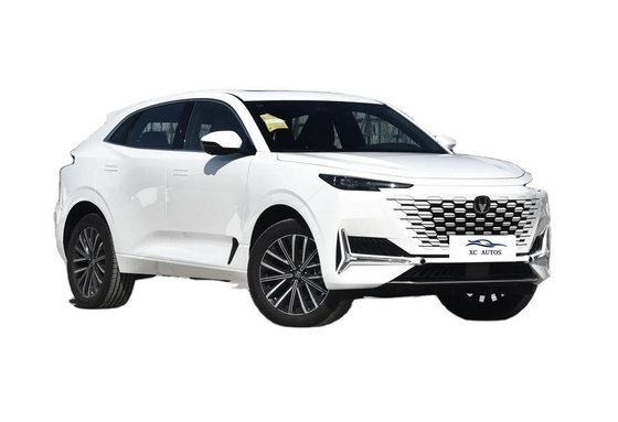 2023 Changan UNI-K Hybrid SUV Luxe Modello con tetto panoramico e manuale della benzina