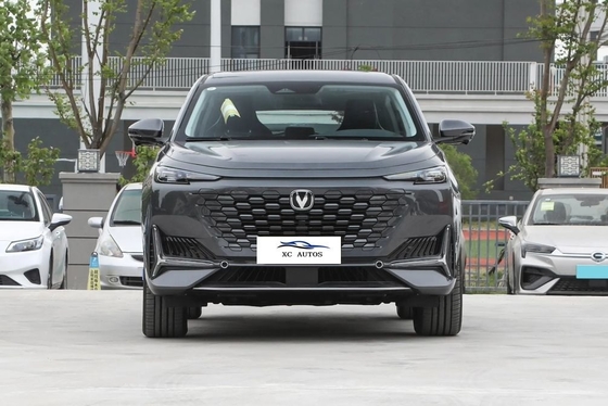 2024 Uni-K Changan Benzina Awd Suv Auto con 5 porte 5 sedili struttura del corpo e ESC