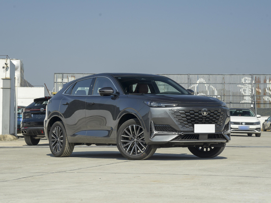Changan Uni-K 2.0T SUV a benzina 2024 regolazione del sedile del conducente elettrico e fari a LED