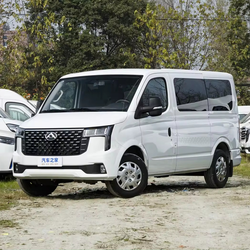 Grande valore Maxus V80 furgone a benzina con faro a LED e 108 kW di potenza del motore