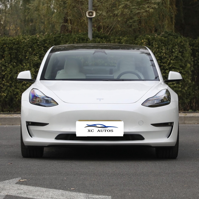 Sospensione posteriore multi-link e sistema di sterzo elettrico 675 km Tesla Model 3 Auto elettrica