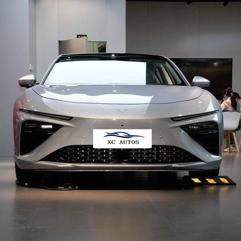 Neta Nezha S Plus Long Battery Life Mediana dimensione 1-25000 miglia di chilometraggio Auto domestica usata