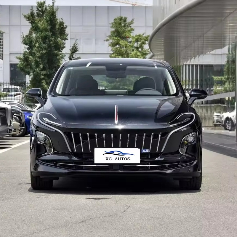 2023 Hongqi E-QM5 Pure Electric 5 posti in colore nero 4 porte 5 posti per il mercato russo