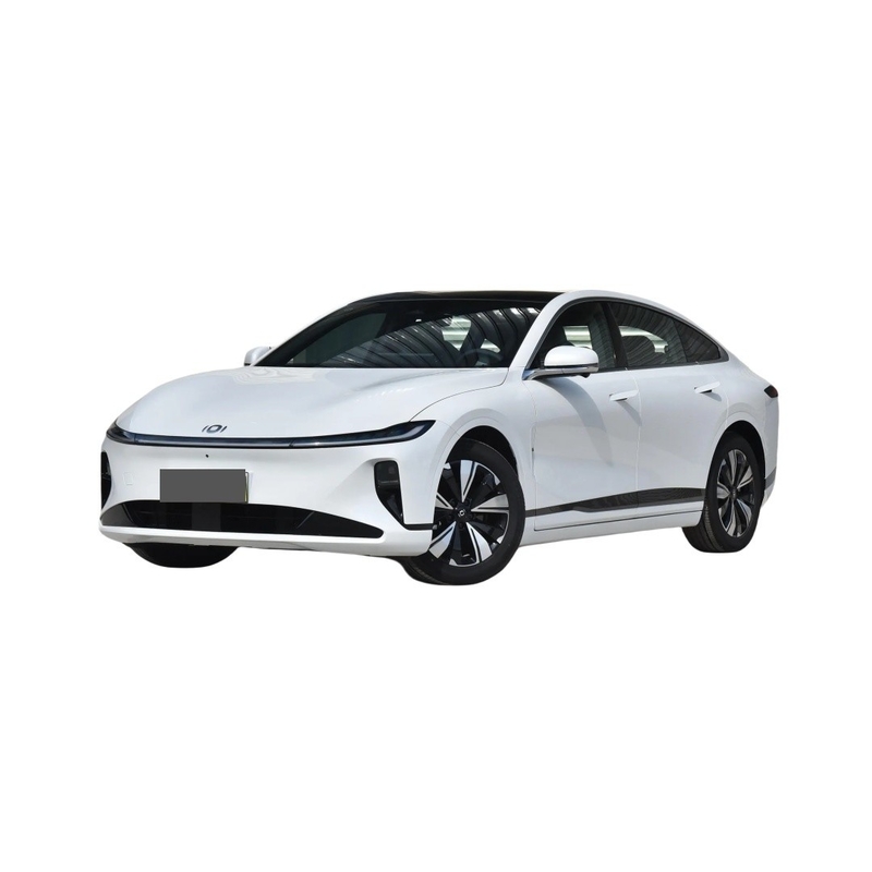 Changan Qiyuan A07 EV Sedan Hybrid Car Potenza massima 250-300PS Sospensione anteriore Macpherson