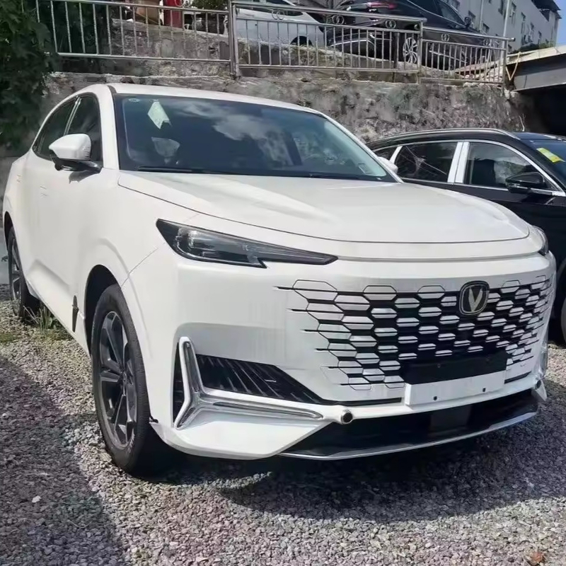2023 Changan SUV CS75 Plus SUV a benzina a 5 posti con sistema di sterzo elettrico