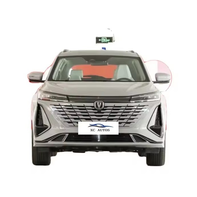 2023 CHANGAN CS75 PLUS 3a generazione 2.0T SUV compatto di punta automatico 233 CV L4
