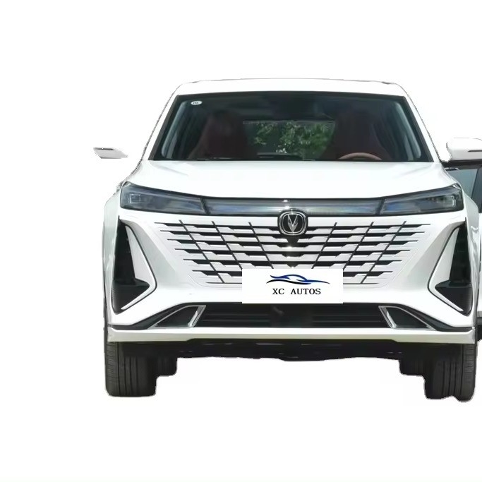 Versione automatica esaltata 1.5T 188hp L4 SUV compatto a benzina CHANGAN CS75 PLUS 2023 3a generazione