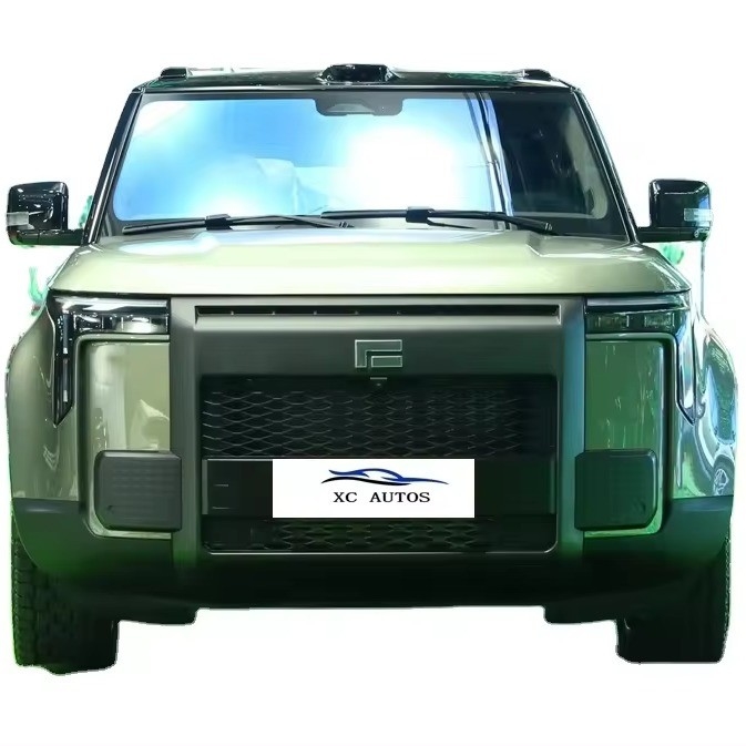 Prova il futuro della guida con ROX 01 REEV 2023 AWD 6 posti SUV medio