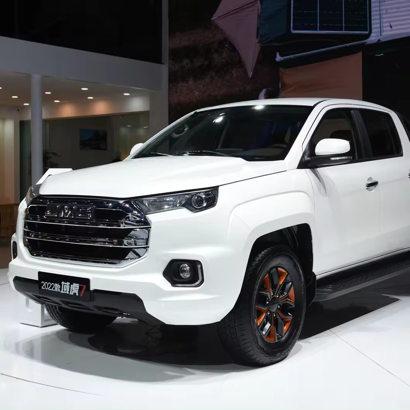 2023 Great Value JMC YUHU7 Pickup a benzina con pneumatici R17