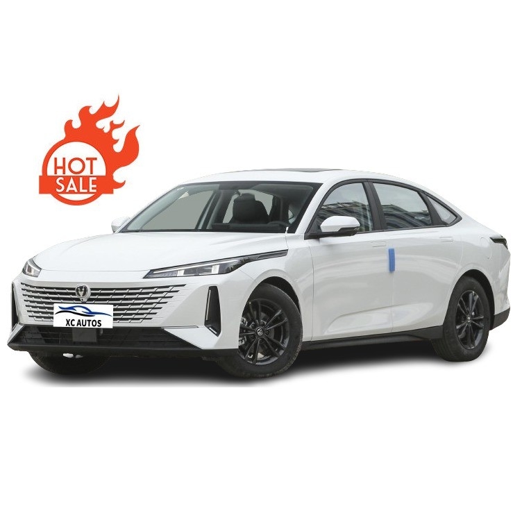 2023 Changan Yida Gdi Dct Flagship Modello 5 Sedate Sedan con motore 1.5T e fotocamera a LED