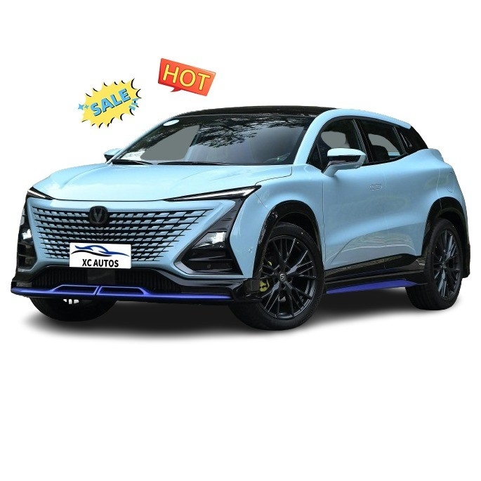 Changan UNI-T 1.5T Awd SUV a benzina con faro a LED e passo tra le ruote 2500-3000 mm